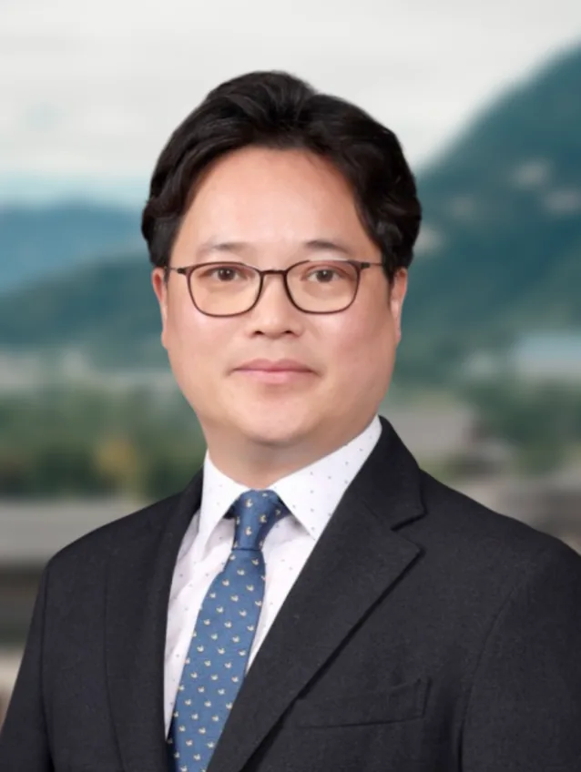 이장은 변호사 프로필 사진